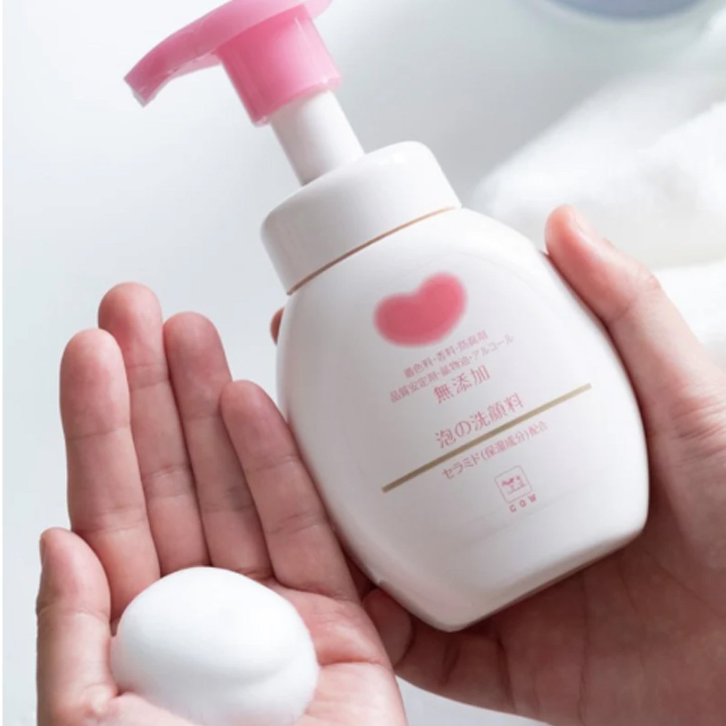 Cow Brand Additive-Free Foaming Facial Cleanser - Gentle Hydration for Sensitive Skin (Pump Bottle/Refill)